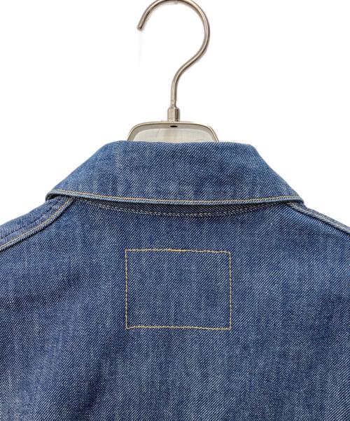 LEVI'S（リーバイス）LEVI'S (リーバイス) 立体裁断デニムジャケット ブルー サイズ:Mの古着・服飾アイテム