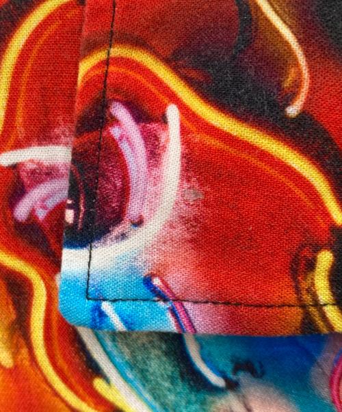 stussy（ステューシー）stussy (ステューシー) NEON VENUS SHIRT レッド×ブラック サイズ:Mの古着・服飾アイテム