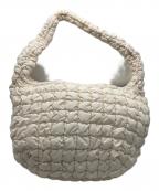 COSコス）の古着「オーバーサイズ キルトショルダーバッグ」｜ホワイト