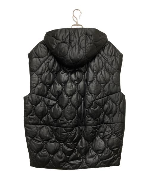 STUNNING LURE（スタニングルアー）STUNNING LURE (スタニングルアー) フーディーキルトベスト ブラック サイズ:1の古着・服飾アイテム