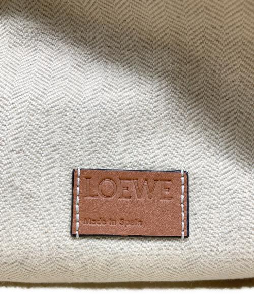 LOEWE（ロエベ）LOEWE (ロエベ) BUMBAG オリーブの古着・服飾アイテム