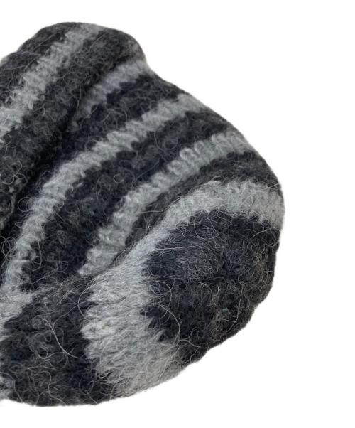 SUPREME（シュプリーム）Supreme (シュプリーム) Loose stripe Beanie グレー×ブラックの古着・服飾アイテム