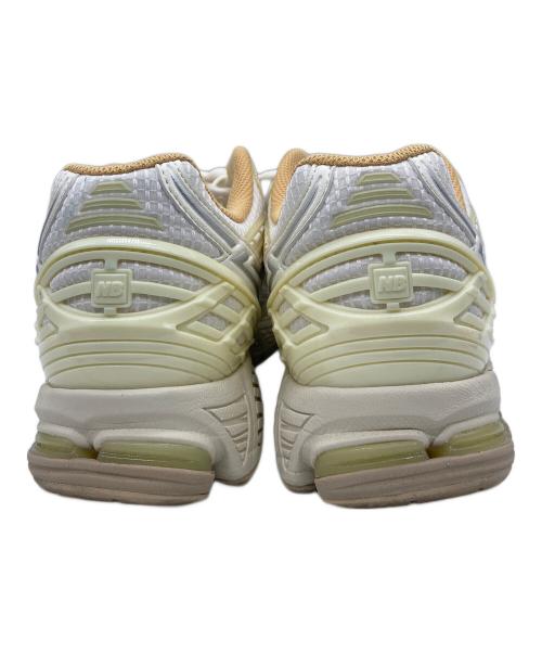 NEW BALANCE（ニューバランス）NEW BALANCE (ニューバランス) M1906NLY BEIGE ホワイト×ベージュ サイズ:28の古着・服飾アイテム