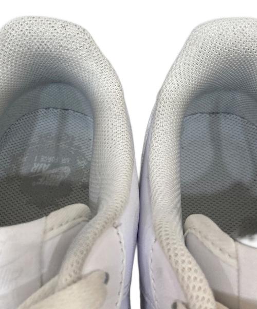 NIKE（ナイキ）NIKE (ナイキ) スニーカー ホワイト サイズ:28の古着・服飾アイテム