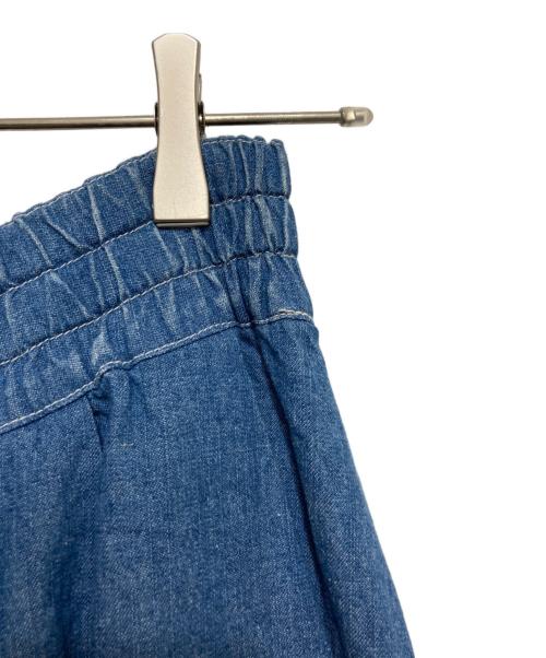 LOISIR（ロワズィール）LOISIR (ロワズィール) ライトオンデニムギャザーフレアデザインスカート ブルー サイズ:FREEの古着・服飾アイテム