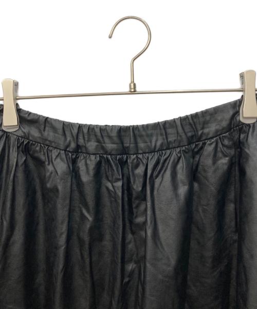 TOMORROW LAND（トゥモローランド）TOMORROW LAND (トゥモローランド) フェイクレザースカート ブラック サイズ:36の古着・服飾アイテム