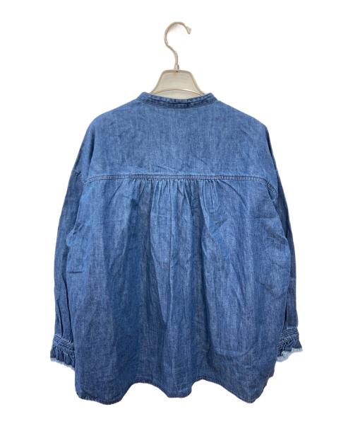 nest Robe（ネストローブ）nest Robe (ネストローブ) ダンガリーフリルシャツ インディゴ サイズ:Fの古着・服飾アイテム