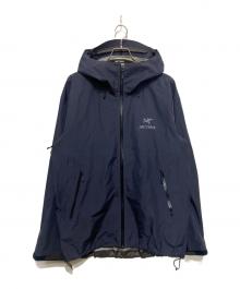 ARC'TERYX（アークテリクス）の古着「BETA LT JACKET」｜ネイビー