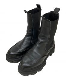 GANNI（ガニー）の古着「CLEATED MID CHELSEA BOOT」｜ブラック