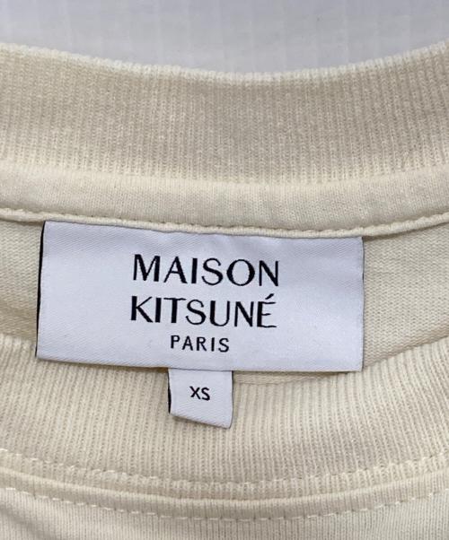 maison kitsune（メゾンキツネ）MAISON KITSUNE (メゾンキツネ) DOUBLE BOLD FOX HEAD COMFORT TEE-SHIRT ベージュ サイズ:XSの古着・服飾アイテム