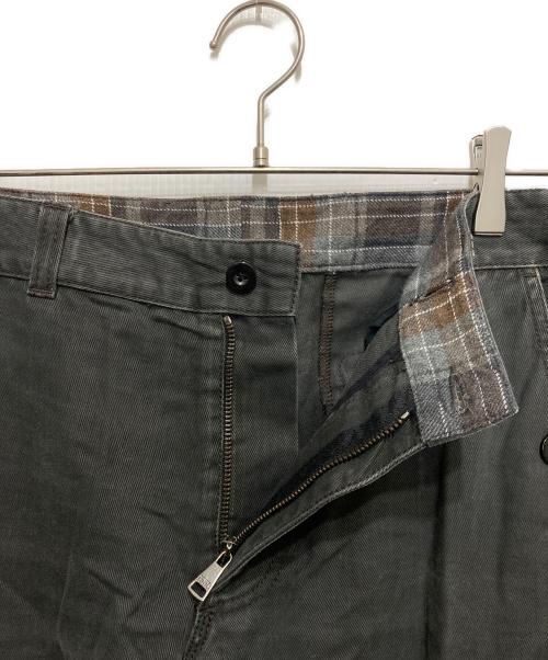 DOLCE & GABBANA（ドルチェ＆ガッバーナ）DOLCE & GABBANA (ドルチェ＆ガッバーナ) 切替カーゴパンツ グレー サイズ:48の古着・服飾アイテム