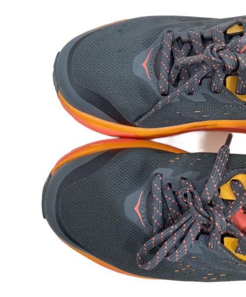 HOKAONEONE（ホカオネオネ）HOKAONEONE (ホカオネオネ) チャレンジャー ATR 6 グレー サイズ:23.5の古着・服飾アイテム