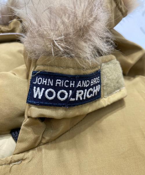 WOOLRICH（ウールリッチ）WOOLRICH (ウールリッチ) ARCTIC PARKA ベージュ サイズ:不明の古着・服飾アイテム