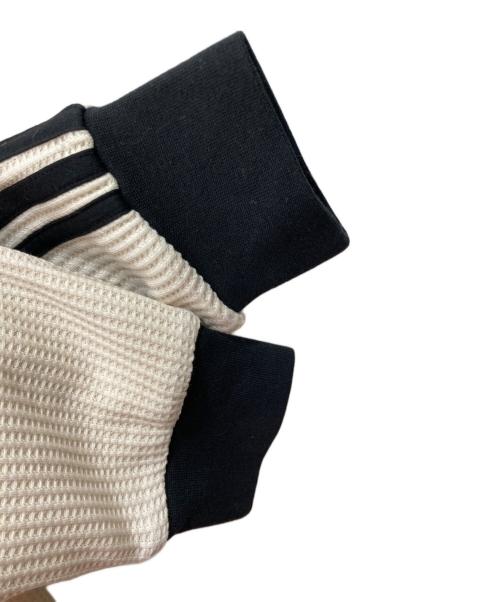 adidas（アディダス）adidas (アディダス) ワッフルクラシックトラックトップ アイボリー サイズ:M 未使用品の古着・服飾アイテム
