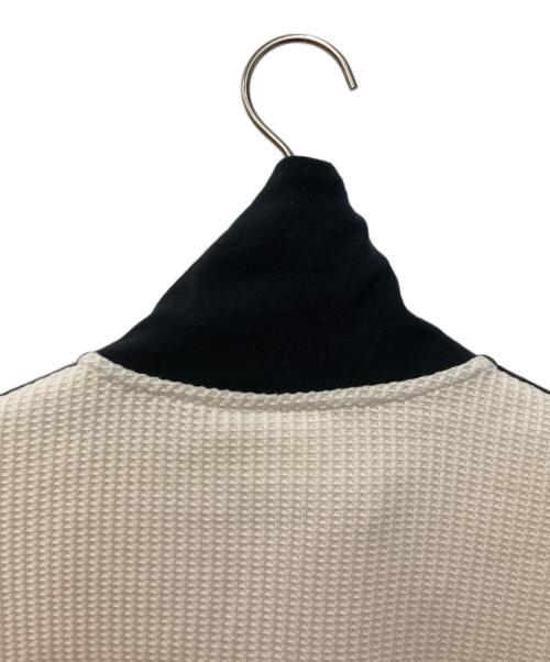adidas（アディダス）adidas (アディダス) ワッフルクラシックトラックトップ アイボリー サイズ:M 未使用品の古着・服飾アイテム