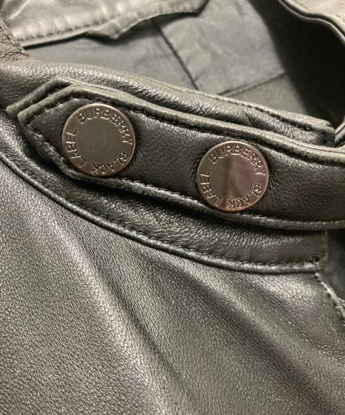 BURBERRY BLACK LABEL（バーバリーブラックレーベル）BURBERRY BLACK LABEL (バーバリーブラックレーベル) シープレザーシングルレザージャケット ブラック サイズ:Mの古着・服飾アイテム