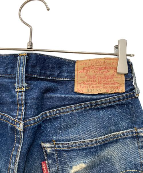 LEVI'S（リーバイス）LEVI'S (リーバイス) 501XXデニムパンツ インディゴ サイズ:76cm (W30)の古着・服飾アイテム