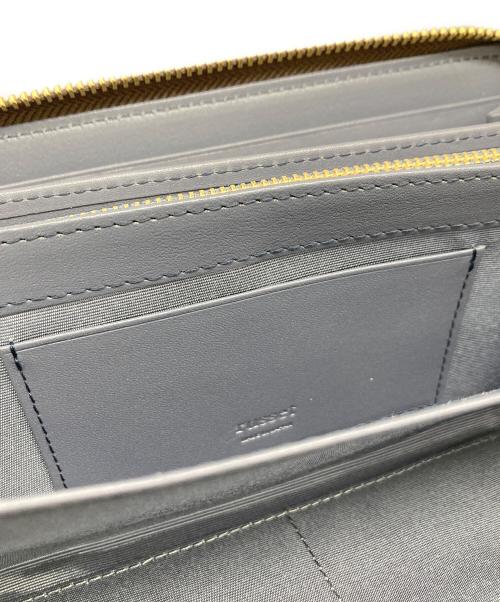 russet（ラシット）russet (ラシット) モノグラムプレートラウンドジップウォレット ブラウン サイズ:不明 未使用品の古着・服飾アイテム