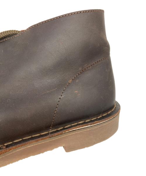 CLARKS（クラークス）CLARKS (クラークス) BUSHACRE 3 チャッカーブーツ ブラウン サイズ:SIZE 91/2　Mの古着・服飾アイテム