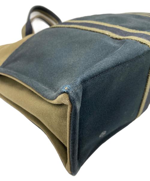 HERMES（エルメス）HERMES (エルメス) バッグ カーキ×ネイビー サイズ:表記なしの古着・服飾アイテム