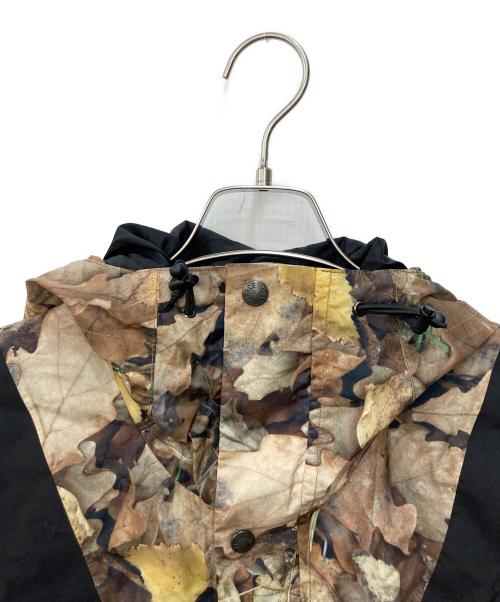 THE NORTH FACE（ザ ノース フェイス）THE NORTH FACE (ザ ノース フェイス) Supreme (シュプリーム) Leaves Mountain Light Jacket 