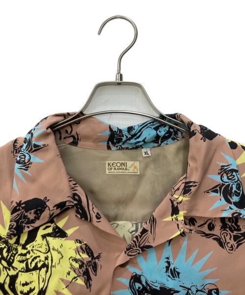 Sun Surf（サンサーフ）Sun Surf (サンサーフ) KEONI OF HAWAII “GAUGUIN WOODCUT III(3)” by JOHN MEIGS ベージュ サイズ:XLの古着・服飾アイテム