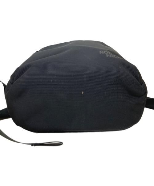 THE NORTH FACE（ザ ノース フェイス）THE NORTH FACE (ザ ノース フェイス) シャトルデイパック ブラックの古着・服飾アイテム