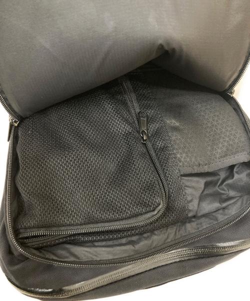 THE NORTH FACE（ザ ノース フェイス）THE NORTH FACE (ザ ノース フェイス) シャトルデイパック ブラックの古着・服飾アイテム