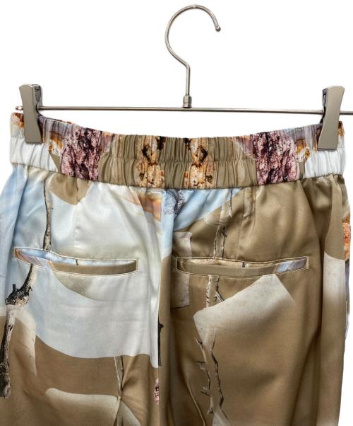 semoh（セモー）semoh (セモー) MOTTY Graphic Pin Tuck Trouser ベージュ サイズ:1の古着・服飾アイテム