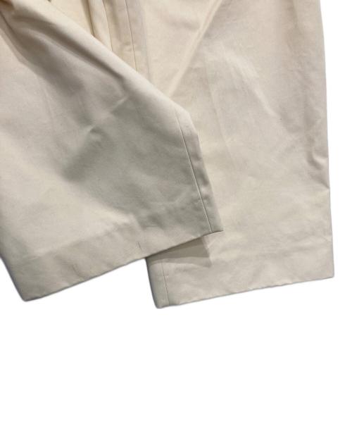 STUDIO NICHOLSON（スタジオ ニコルソン）STUDIO NICHOLSON (スタジオ ニコルソン) SORTE PEACHED COTTON TWILL VOLUME PLEAT PANTS ベージュ サイズ:XSの古着・服飾アイテム