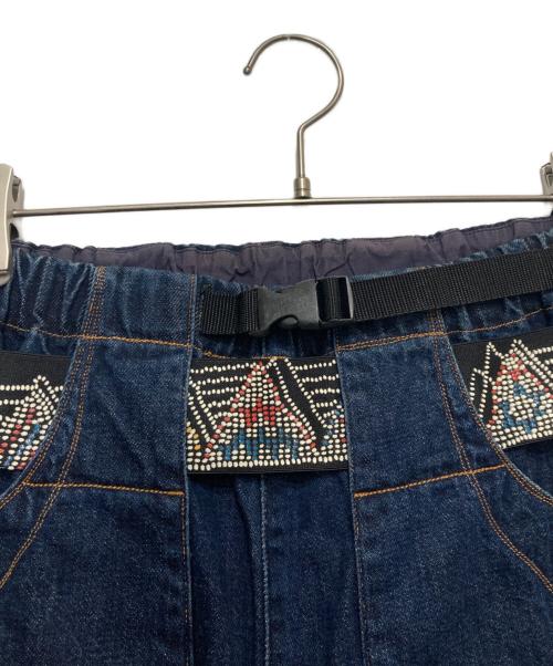KAPITAL（キャピタル）KAPITAL (キャピタル) 刺繍ベルトデニムパンツ インディゴ サイズ:Ⅿの古着・服飾アイテム