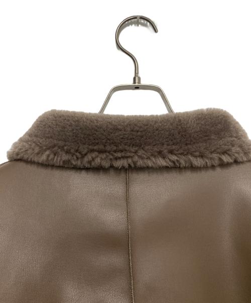 LAGUNA MOON（ラグナムーン）LAGUNA MOON (ラグナムーン) フェイクムートンスタンダードカラーコート ベージュ サイズ:FREE 未使用品の古着・服飾アイテム