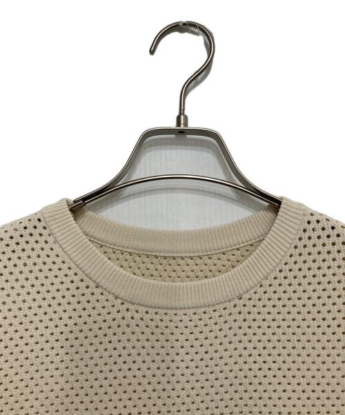 Ameri（アメリ）AMERI (アメリ) DISPERSE LOGO KNIT TOP ベージュ サイズ:FREEの古着・服飾アイテム
