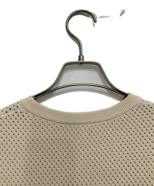 Ameri（アメリ）AMERI (アメリ) DISPERSE LOGO KNIT TOP ベージュ サイズ:FREEの古着・服飾アイテム