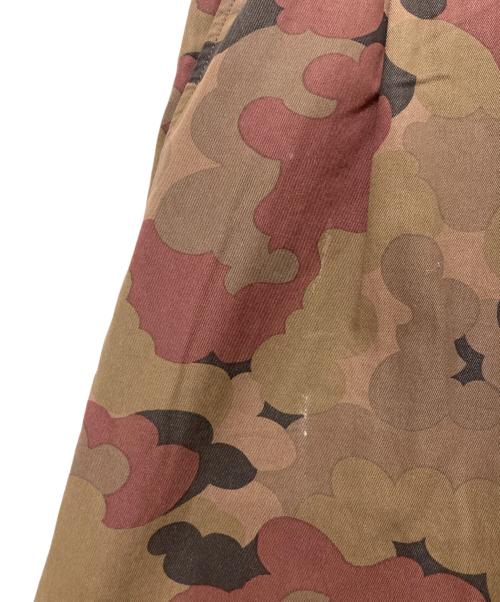 AURALEE（オーラリー）AURALEE (オーラリー) WASHED FINX CAMO TWILL GABARDINE SHORTS パープル サイズ:4の古着・服飾アイテム