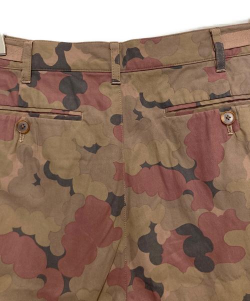 AURALEE（オーラリー）AURALEE (オーラリー) WASHED FINX CAMO TWILL GABARDINE SHORTS パープル サイズ:4の古着・服飾アイテム