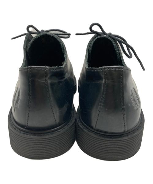 FRED PERRY（フレッドペリー）FRED PERRY (フレッドペリー) NANAYON OXFORD ブラック サイズ:UK4の古着・服飾アイテム