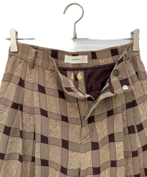 TODAYFUL（トゥデイフル）TODAYFUL (トゥデイフル) Checkjacquard Tuck Trousers ブラウン サイズ:38の古着・服飾アイテム