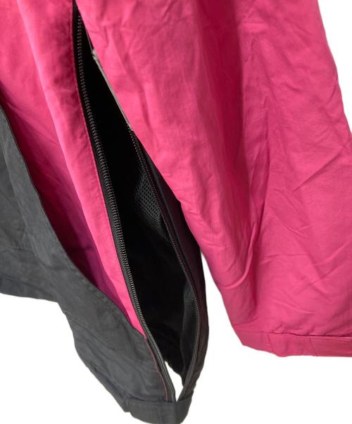 stussy（ステューシー）stussy (ステューシー) アノラックパーカー ブラック×ピンク サイズ:Sの古着・服飾アイテム