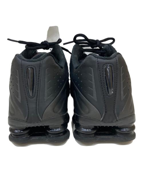 NIKE（ナイキ）NIKE (ナイキ) ナイキ ショックス R4 ブラック サイズ:26.5の古着・服飾アイテム