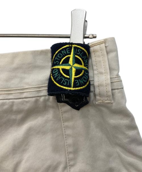 STONE ISLAND（ストーンアイランド）STONE ISLAND (ストーンアイランド) コンパスワッペンチノトラウザー ベージュ サイズ:44の古着・服飾アイテム