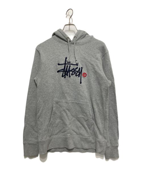 stussy（ステューシー）stussy (ステューシー) ロゴ刺繍プルオーバーパーカー グレー サイズ:Ⅿの古着・服飾アイテム