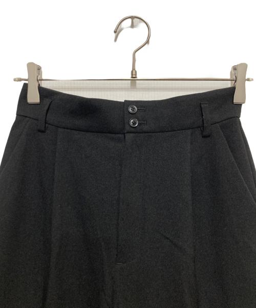 DONEEYU（ドニーユ）DONEEYU (ドニーユ) ウールライクツイルセミワイドパンツストレートラインパンツ ブラック サイズ:SIZE 36の古着・服飾アイテム