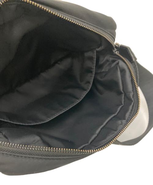 DSQUARED2（ディースクエアード）DSQUARED2 (ディースクエアード) IBRA BLACK BEAUTY CASEの古着・服飾アイテム