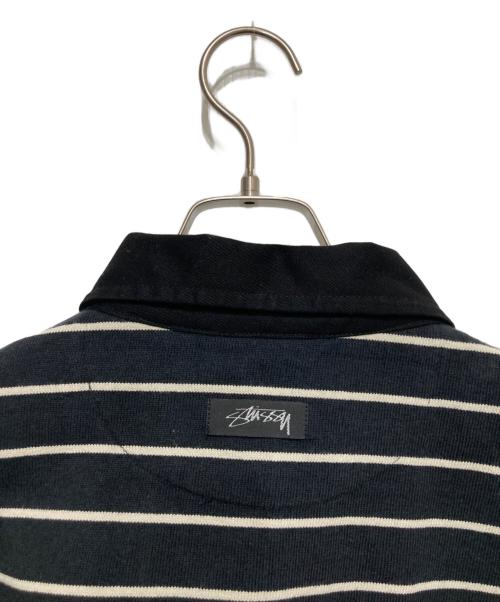 stussy（ステューシー）stussy (ステューシー) STRIPED RUGBY SHIRT ブラック サイズ:Lの古着・服飾アイテム