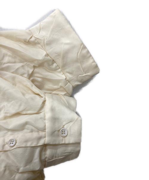 CLANE（クラネ）CLANE (クラネ) PADDED CRUMPLY SHIRT JACKET アイボリー サイズ:2の古着・服飾アイテム