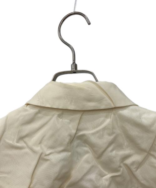 CLANE（クラネ）CLANE (クラネ) PADDED CRUMPLY SHIRT JACKET アイボリー サイズ:2の古着・服飾アイテム