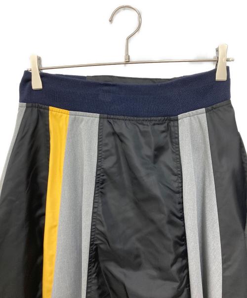 ENFOLD（エンフォルド）ENFOLD (エンフォルド) ナイロン切り替えツイルロングスカート マルチカラー サイズ:Ｓの古着・服飾アイテム