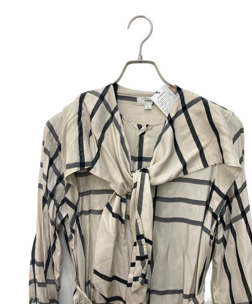 HYKE（ハイク）HYKE (ハイク) CUPRO CHECK PUSSY BOW DRESS　キュプラチェック プッシーボウドレス ベージュ サイズ:SIZE 2 未使用品の古着・服飾アイテム