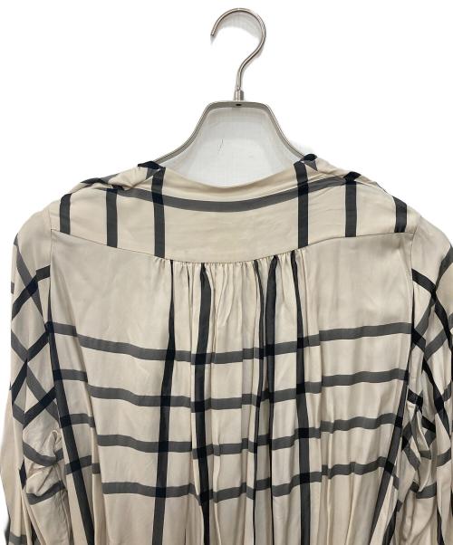 HYKE（ハイク）HYKE (ハイク) CUPRO CHECK PUSSY BOW DRESS　キュプラチェック プッシーボウドレス ベージュ サイズ:SIZE 2 未使用品の古着・服飾アイテム